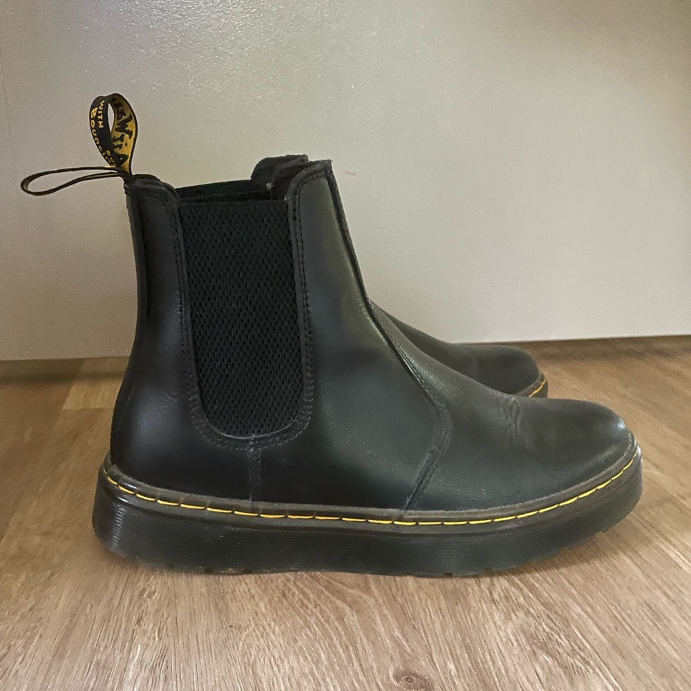 Dr Marten Doc Dorrian platform boots - black leather, women’s 8